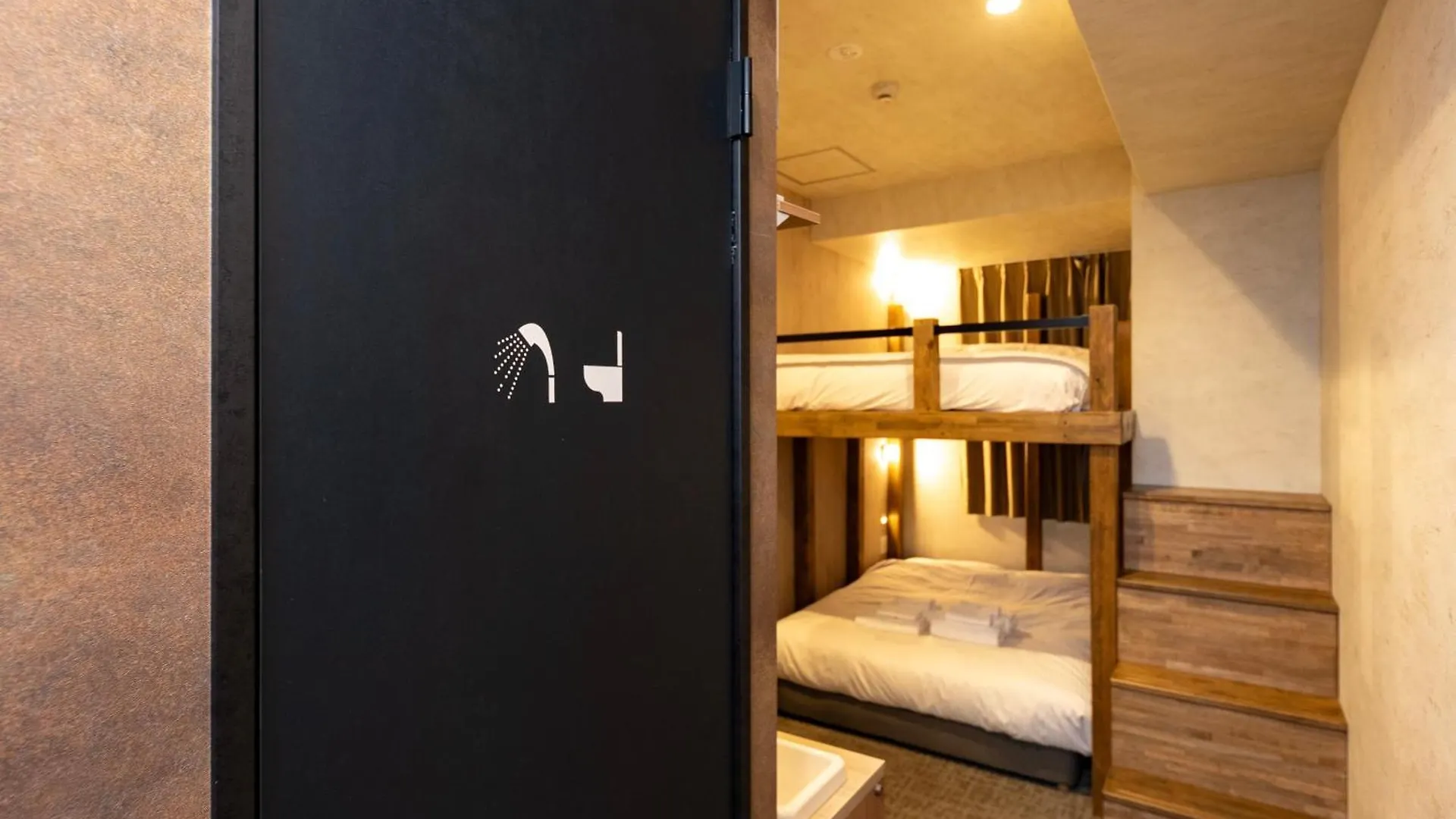 Wellstay Namba Osaca 3*,