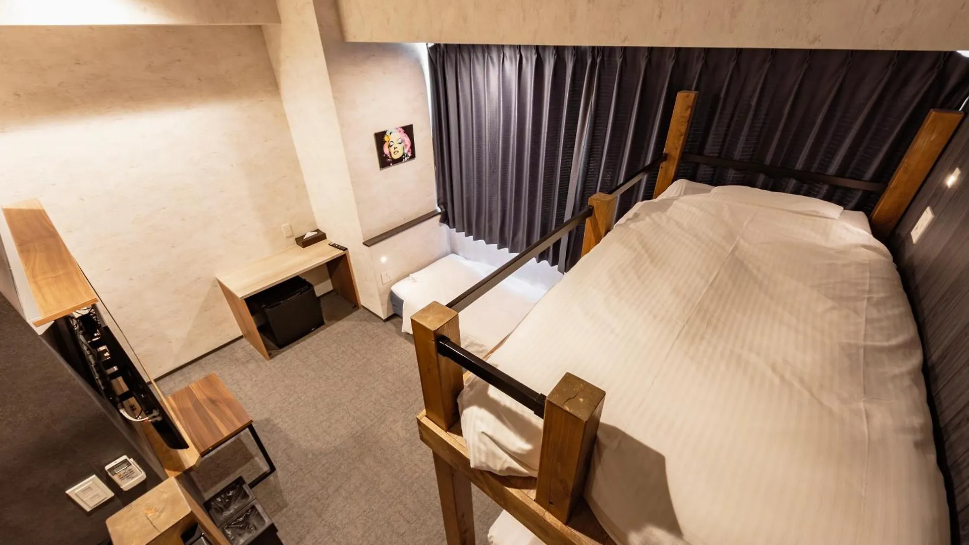 Wellstay Namba Osaca Hotel
